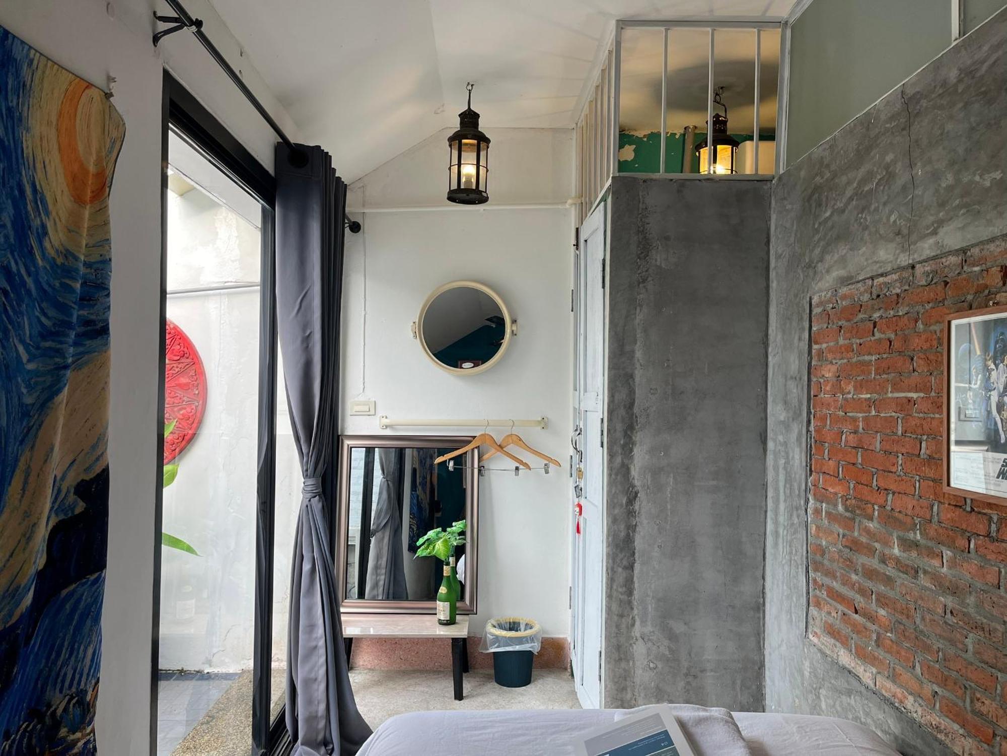 Apartamento Auntie & Niece Phuket Ban Sam Kong Exterior foto